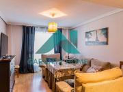 Casa adosada en Venta en Campus Universitario