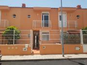 Casa adosada en venta en Candelaria, Araya. Vendo...
