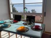 Casa adosada en venta en Cangas, Coiro. Chalet con...