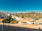 Casa adosada en venta en Canillas de Albaida. Casa...