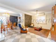 Casa adosada en venta en Canillas de Albaida. gran casa...