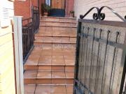 Casa adosada en venta en Carolina La. Situada en zona...