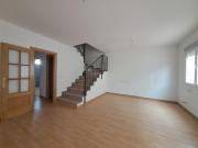 Casa adosada en venta en Casas de Juan Núñez. Adosado en...