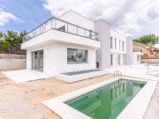 Casa adosada en Venta en Casco Antiguo