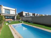 Casa adosada en Venta en Casco Antiguo La Dehesa Los...