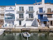 Casa adosada en venta en Castelló d´Empúries, de 108 m²...