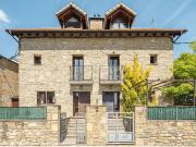 Casa adosada en Venta en Castiello de Jaca