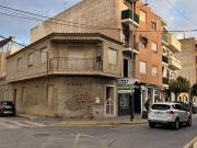 Casa adosada en Venta en Catral