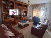 Casa adosada en venta en Cazalegas. PARA ENTRAR A VIVIR....