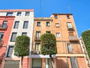 Casa adosada en Venta en Centre