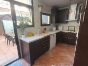 Casa adosada en Venta en Centre