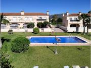 Casa adosada en Venta en Centre