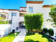 Casa adosada en Venta en Centre