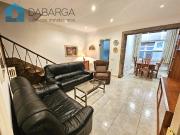 Casa adosada en Venta en Centre