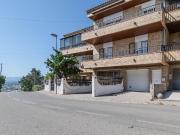 Casa adosada en Venta en Centre