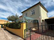 Casa adosada en Venta en Centre