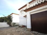 Casa adosada en Venta en Centre