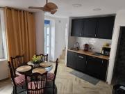 Casa adosada en Venta en Centre