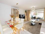 Casa adosada en Venta en Centro