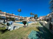 Casa adosada en Venta en Centro