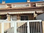 Casa adosada en Venta en Centro