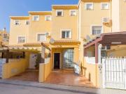 Casa adosada en Venta en Centro Urbano