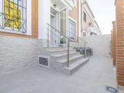 Casa adosada en Venta en Cerros de Montequinto