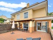 Casa adosada en Venta en Chilches