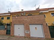 Casa adosada en venta en Ciempozuelos, Cuevas...
