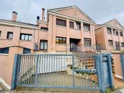 Casa adosada en Venta en Cistérniga