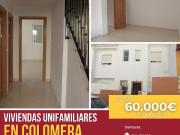 Casa adosada en venta en Colomera. Tu primera vivienda...