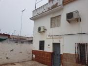 Casa adosada en venta en Coria del Río. Casas adosadas...