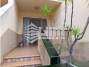 Casa adosada en Venta en Corinto Almarda