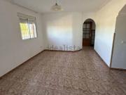 Casa adosada en Venta en Corrales