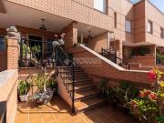 Casa adosada en Venta en Costacabana Loma Cabrera