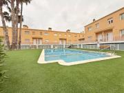 Casa adosada en venta en Cubelles, Santa Maria...