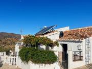 Casa adosada en Venta en Cútar