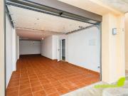 Casa adosada en venta en Darnius. Chalet adosado de obra...