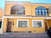 Casa adosada en Venta en Dolores de Pacheco Santa Rosalía