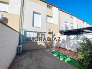 Casa adosada en Venta en Don Benito