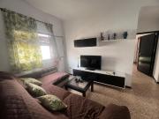 Casa adosada en venta en Dos Hermanas, Centro Doña...