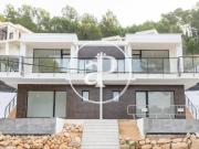 Casa adosada en Venta en El Bosque