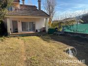 Casa adosada en Venta en Besalú