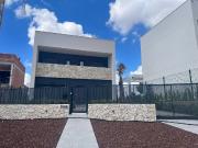 Casa adosada en Venta en El Pinar de Campoverde