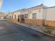 Casa adosada en Venta en El Poblado Abulagar