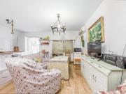 Casa adosada en Venta en El Ronquillo