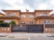 Casa adosada en Venta en Els Ametllers