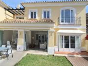 Casa adosada en Venta en Elviria