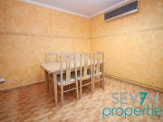 Casa adosada en venta en Escalona. CHALET PAREADO DE...