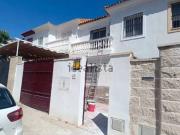 Casa adosada en Venta en Espartinas Pueblo